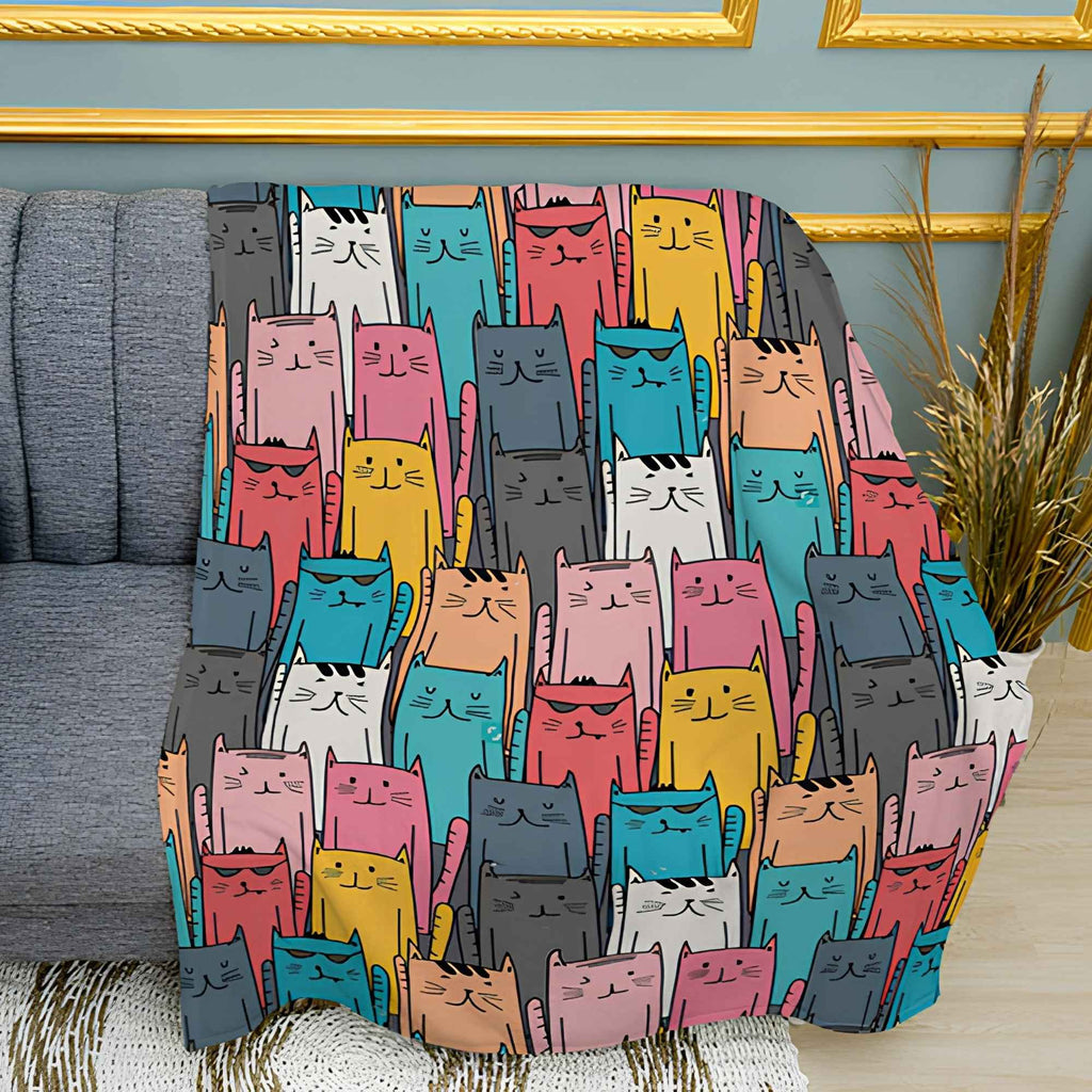 Cats Playful Pattern Print Plush Fleece Throw Blanket