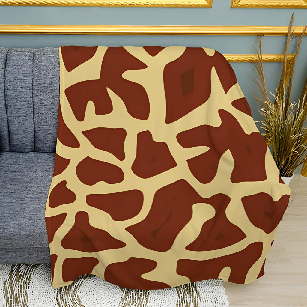 Giraffe Spot Pattern Print Plush Fleece Throw Blanket