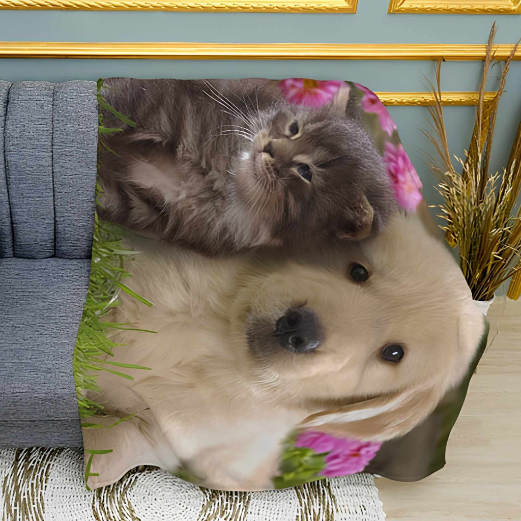Kitten and Puppy Little Friends Print Plush Fleece Throw Blanket