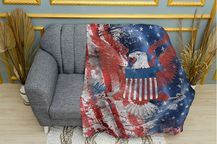 US Coat of Arms Plush Throw Blanket with American Flag Design